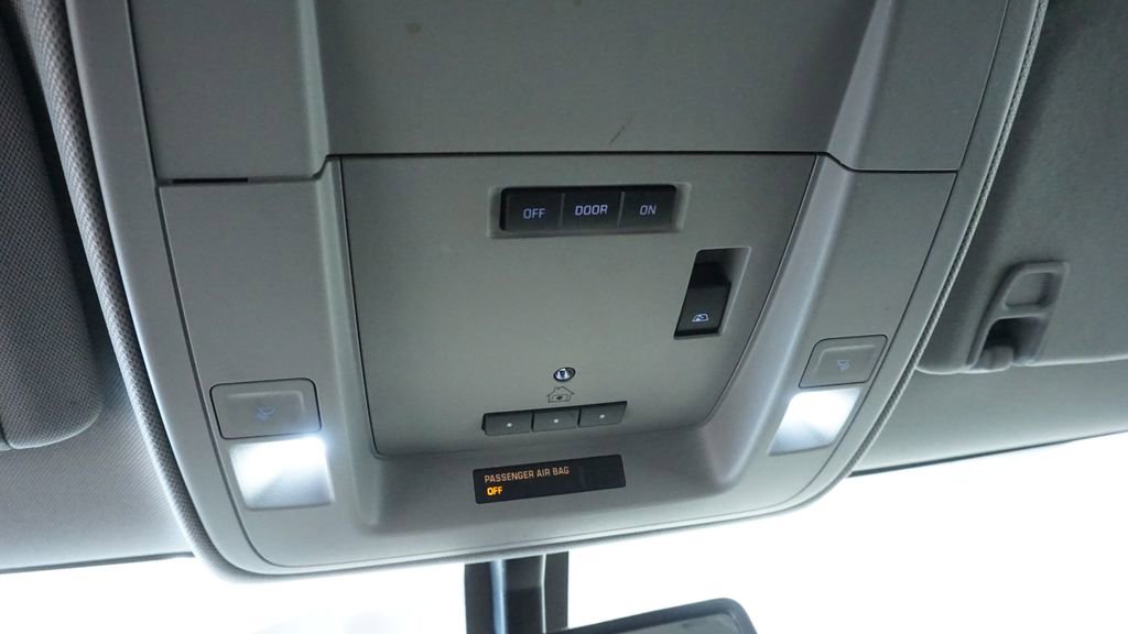 Thumbnail: 2018 Chevrolet Silverado 1500 - 37