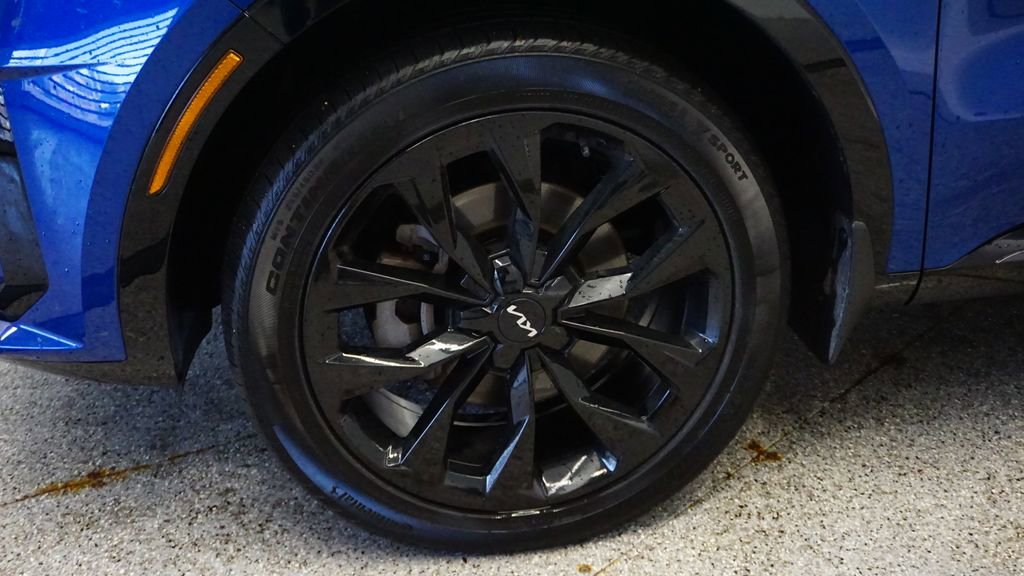 Thumbnail: 2023 Kia Sorento - 13