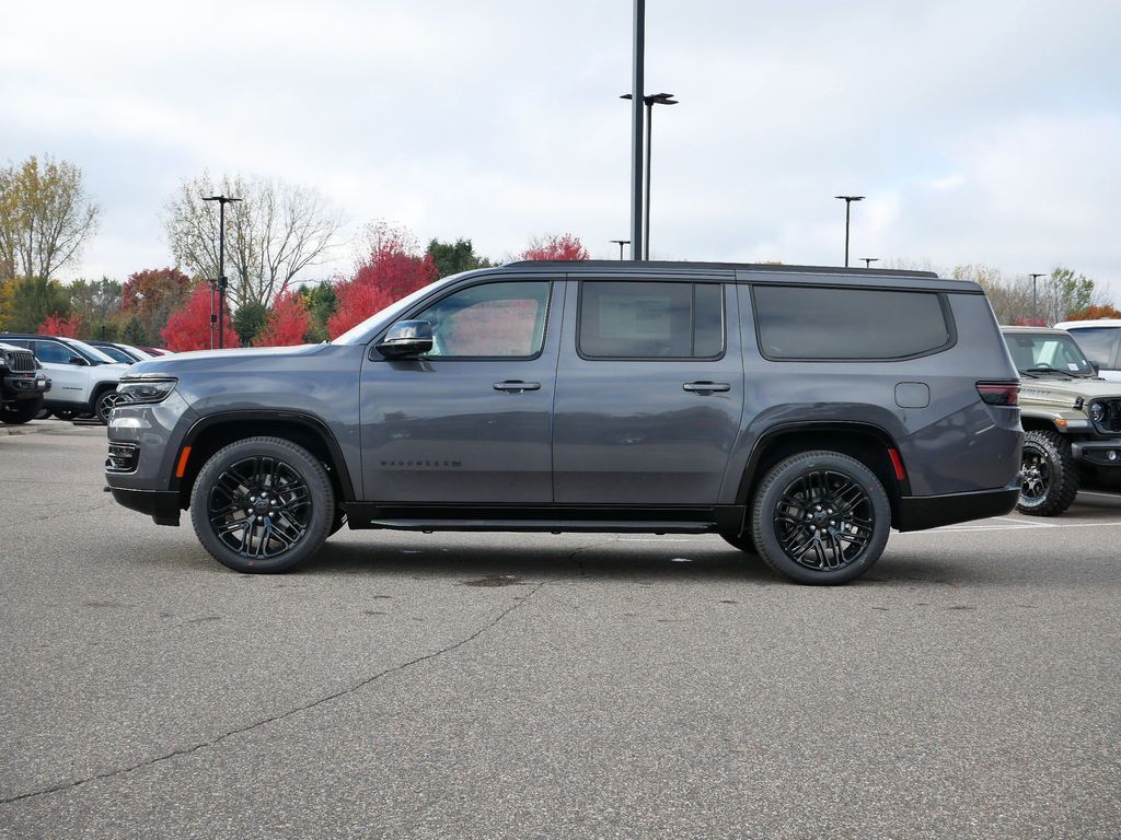 Thumbnail: 2025 Jeep Wagoneer - 43