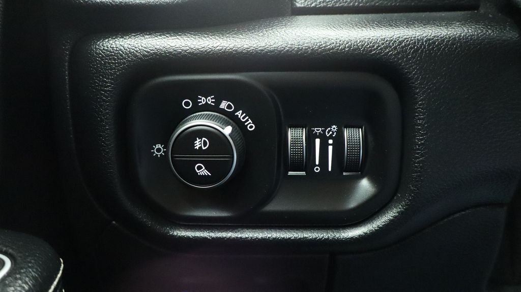 Thumbnail: 2021 RAM 1500 - 30