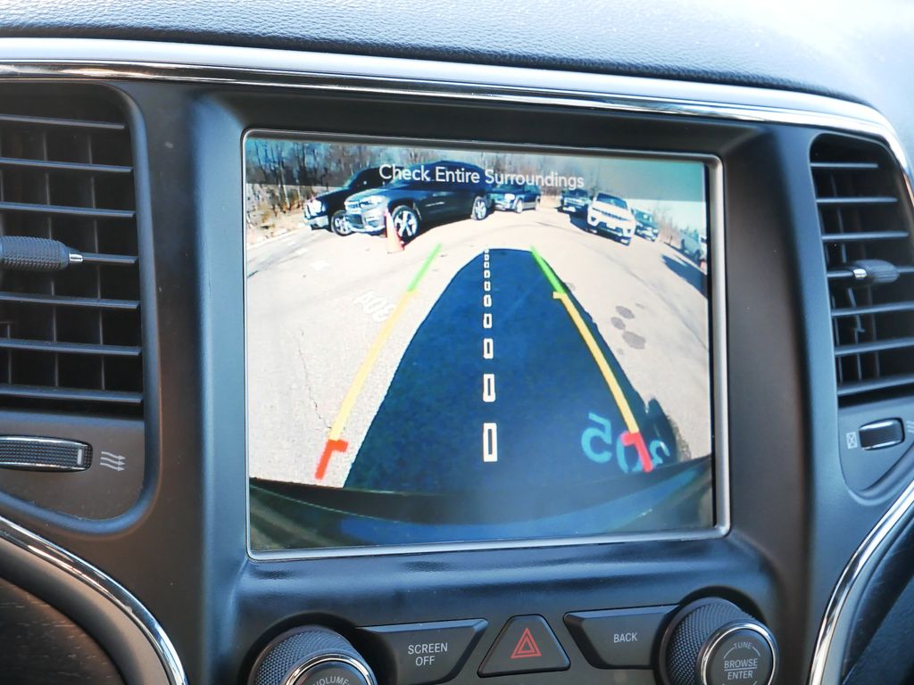 Thumbnail: 2017 Jeep Grand Cherokee - 29