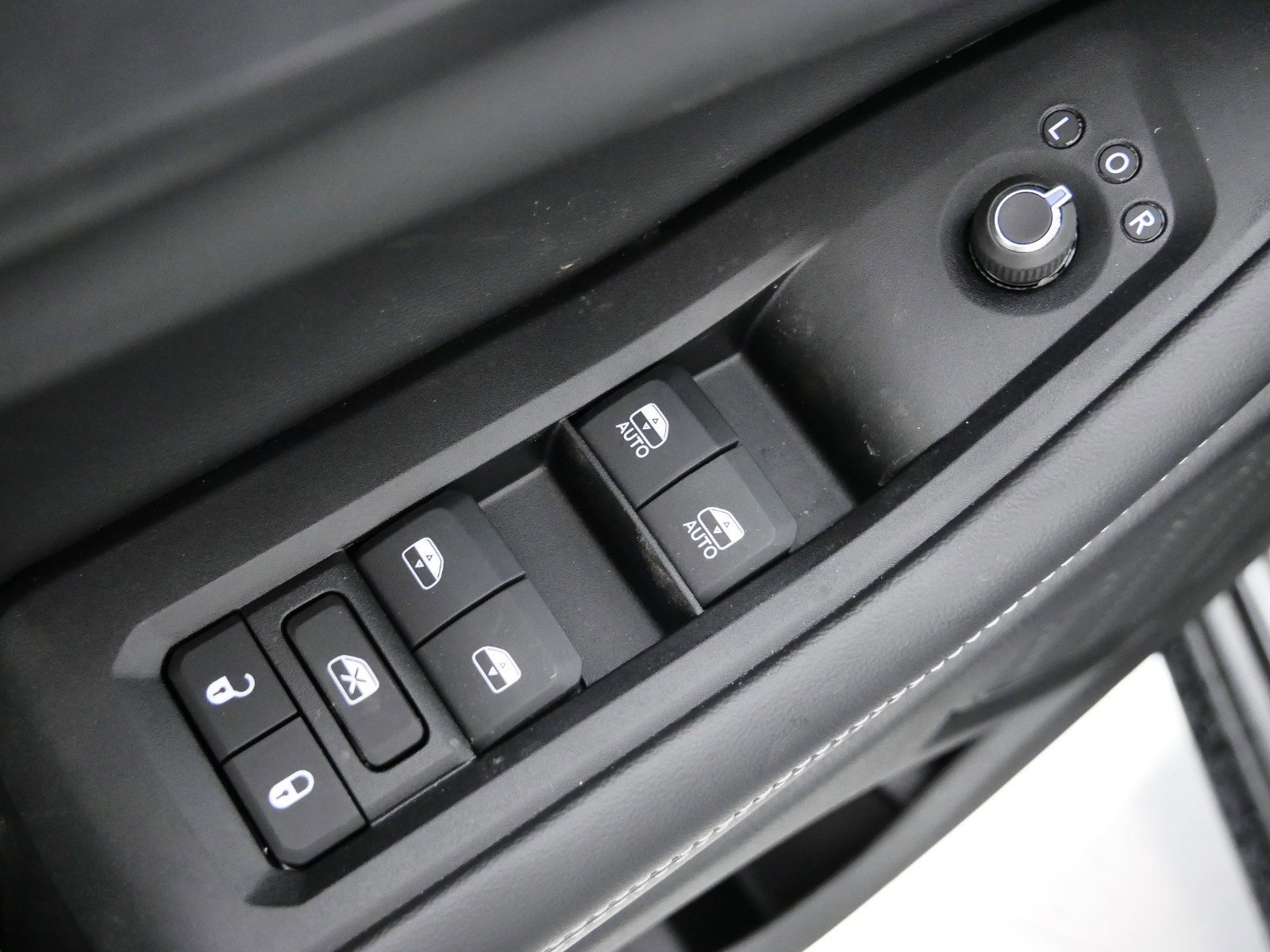 Thumbnail: 2025 Jeep Grand Cherokee L - 27