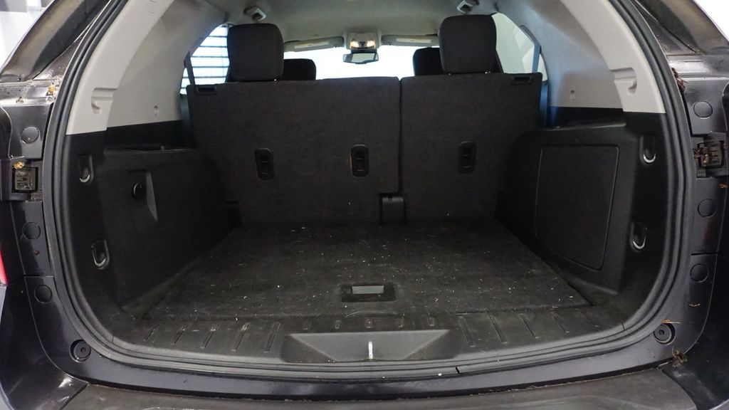 Thumbnail: 2016 Chevrolet Equinox - 16