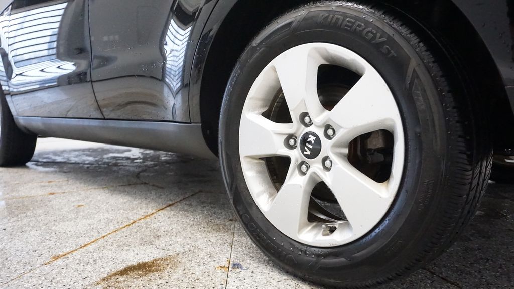 Thumbnail: 2018 Kia Soul - 20