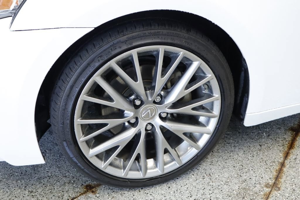 Thumbnail: 2015 Lexus IS - 14