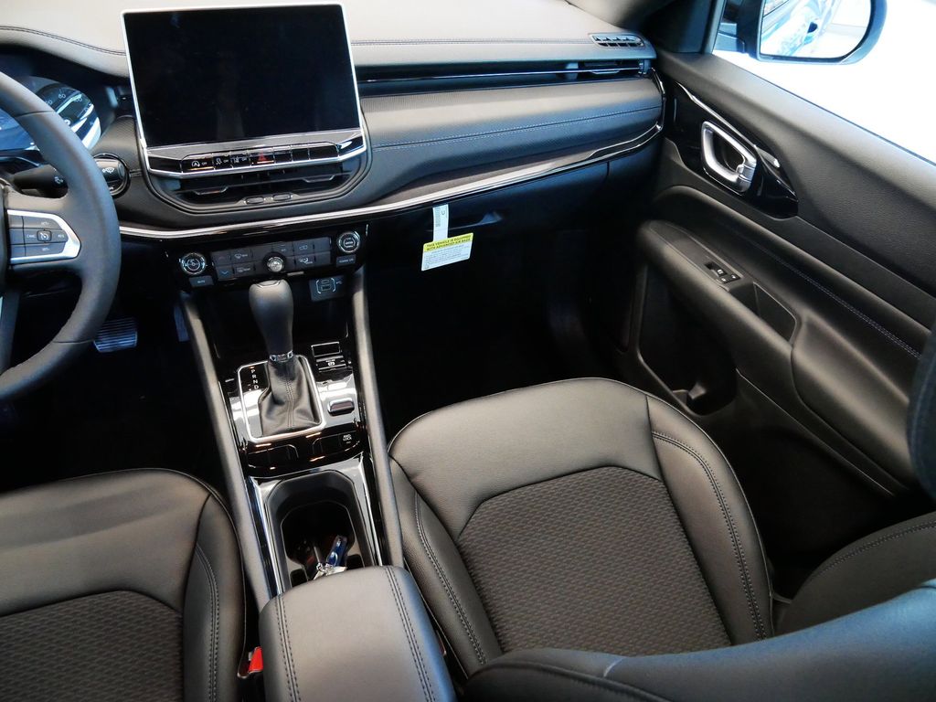 Thumbnail: 2026 Jeep Compass - 16