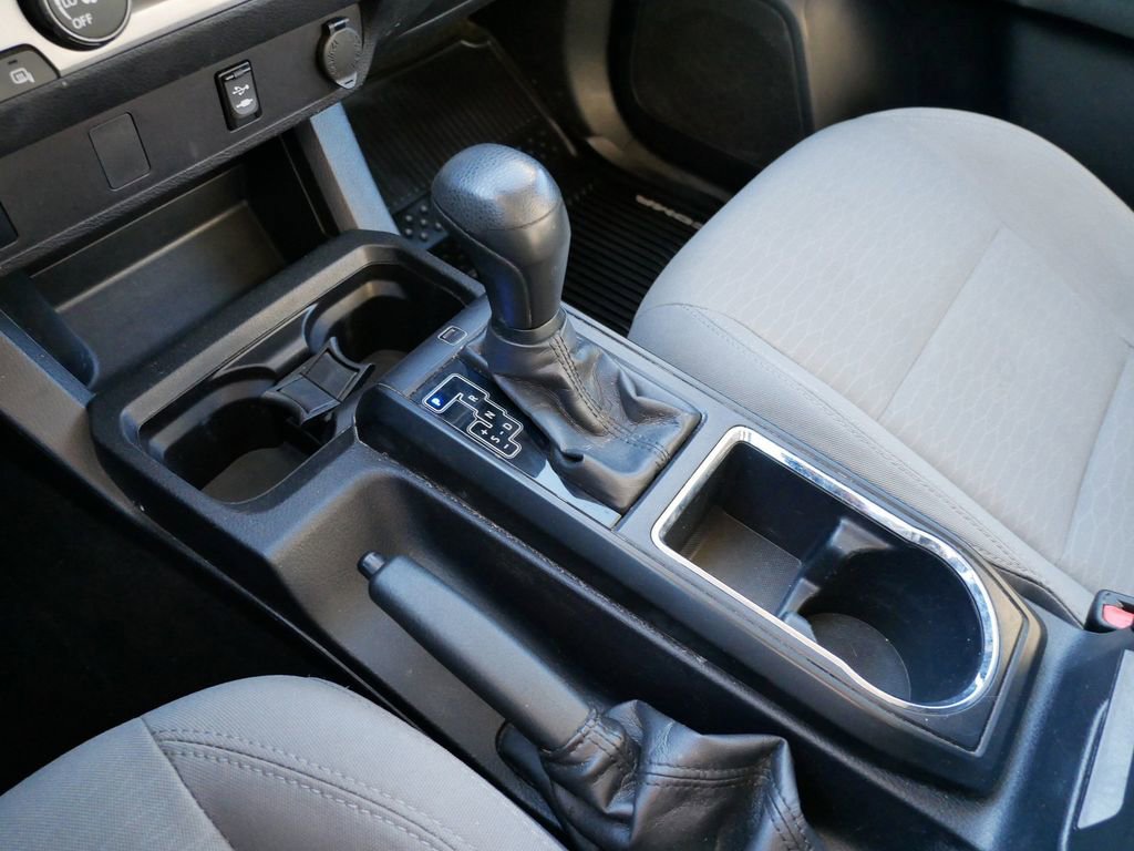 Thumbnail: 2019 Toyota Tacoma - 46