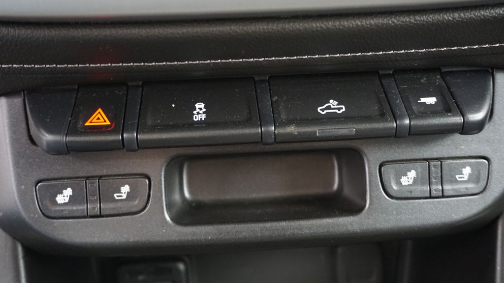 Thumbnail: 2020 GMC Canyon - 41