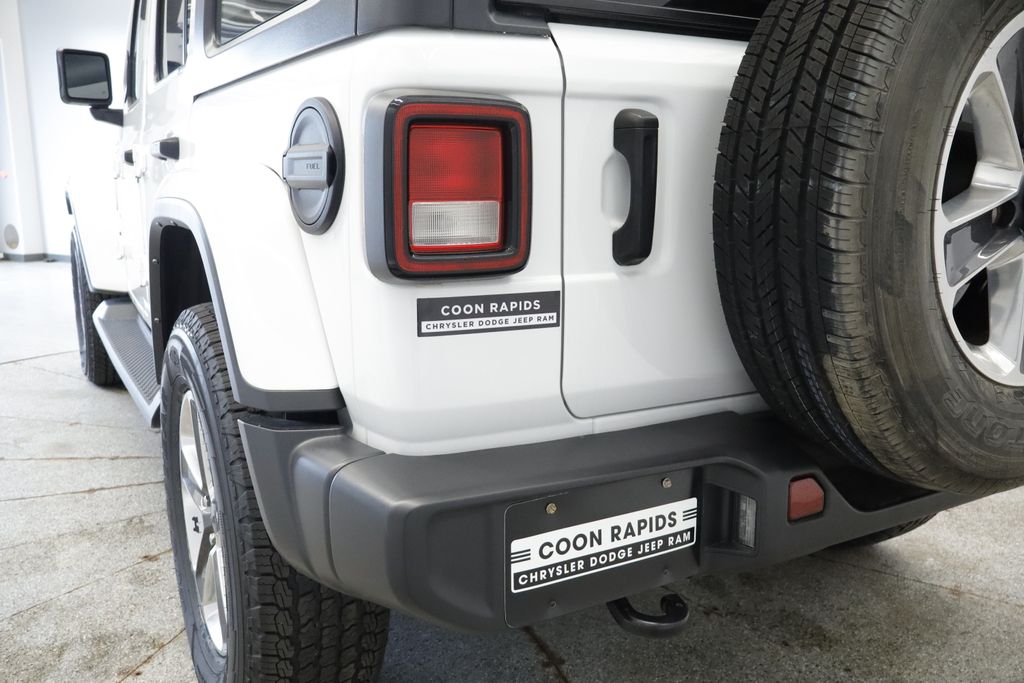 Thumbnail: 2021 Jeep Wrangler - 14