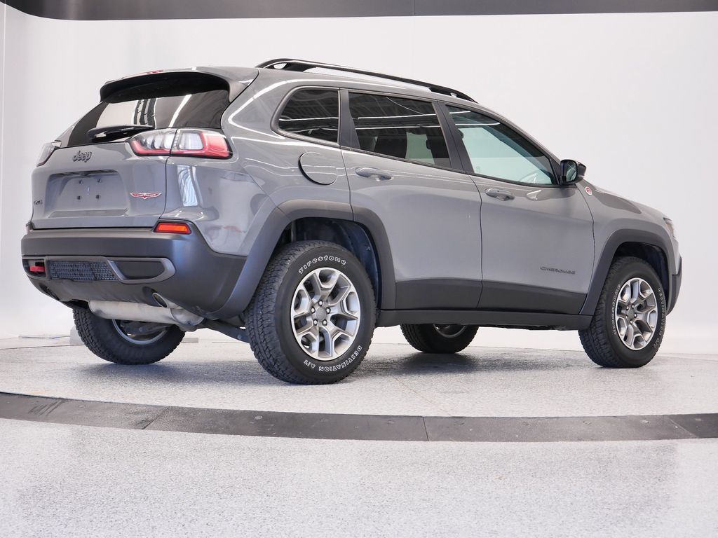 Thumbnail: 2022 Jeep Cherokee - 6