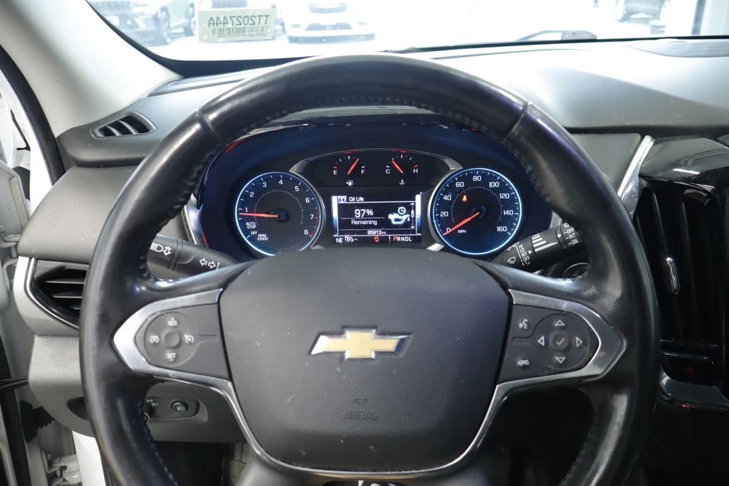 Thumbnail: 2018 Chevrolet Traverse - 27
