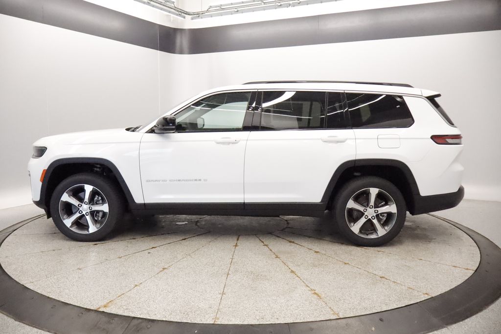 Thumbnail: 2026 Jeep Grand Cherokee L - 2