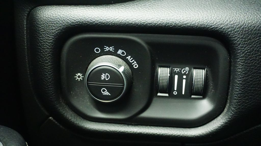 Thumbnail: 2021 RAM 1500 - 24