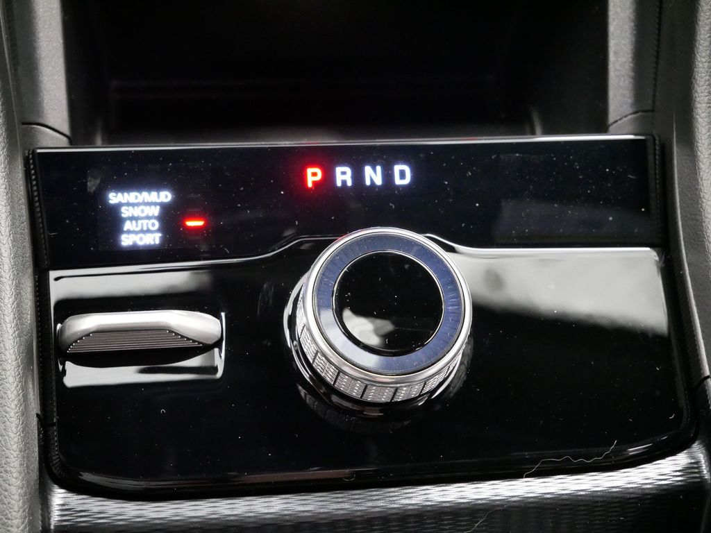 Thumbnail: 2025 Jeep Grand Cherokee L - 38