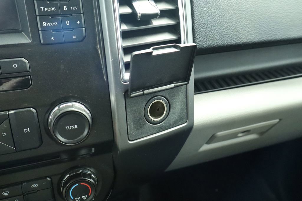 Thumbnail: 2016 Ford F-150 - 49