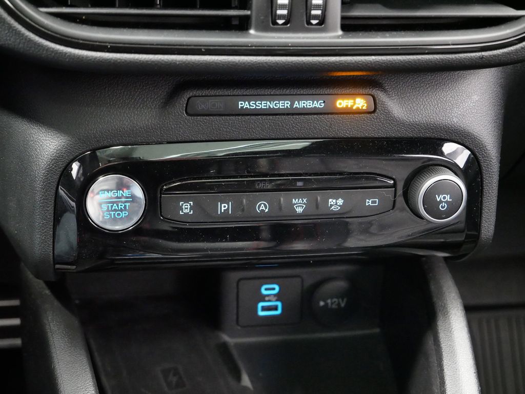 Thumbnail: 2023 Ford Escape - 36