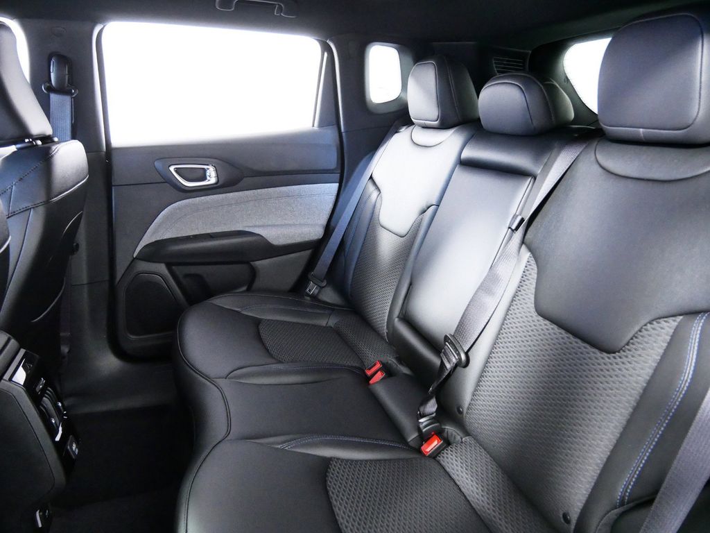 Thumbnail: 2024 Jeep Compass - 27