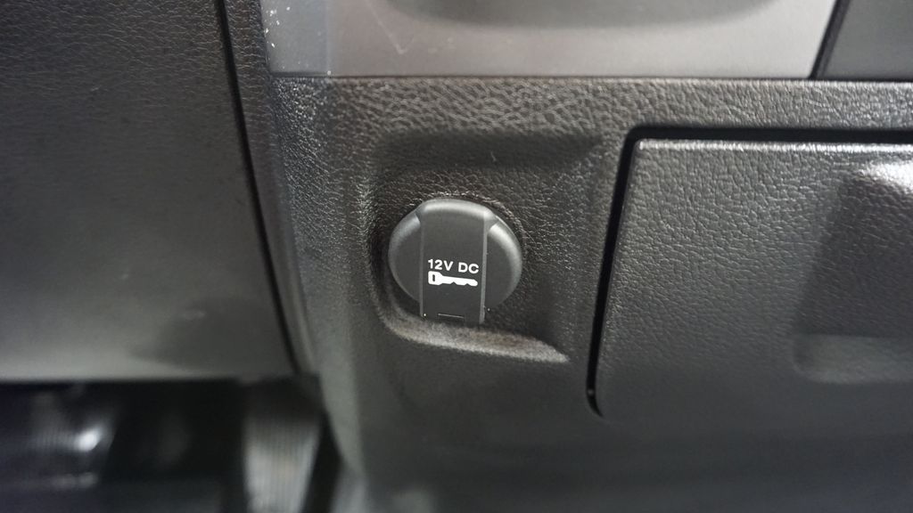 Thumbnail: 2021 RAM 1500 Classic - 47