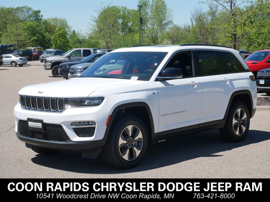 Thumbnail: 2025 Jeep Grand Cherokee - 1