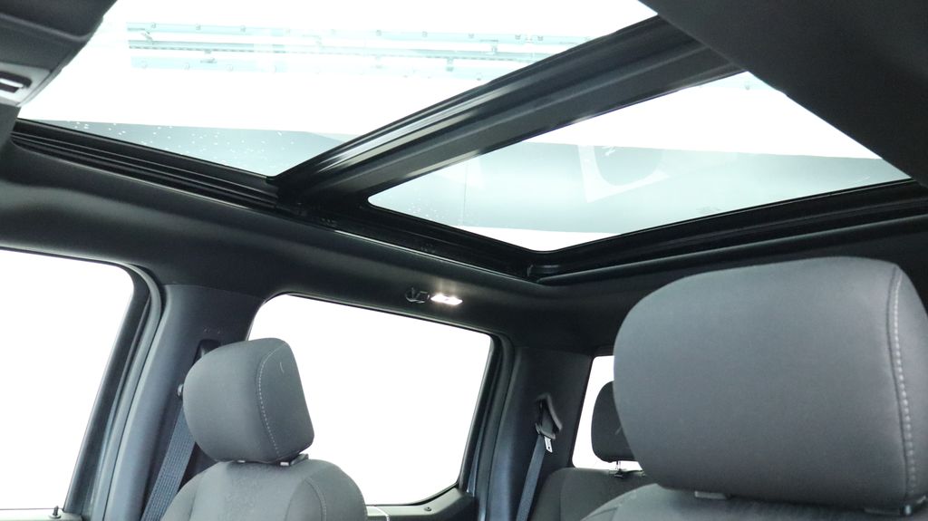 Thumbnail: 2018 Ford F-150 - 45