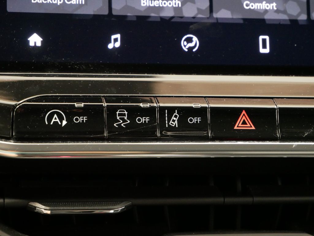 Thumbnail: 2022 Jeep Compass - 37