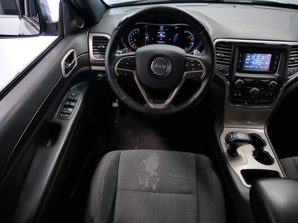 Thumbnail: 2014 Jeep Grand Cherokee - 15