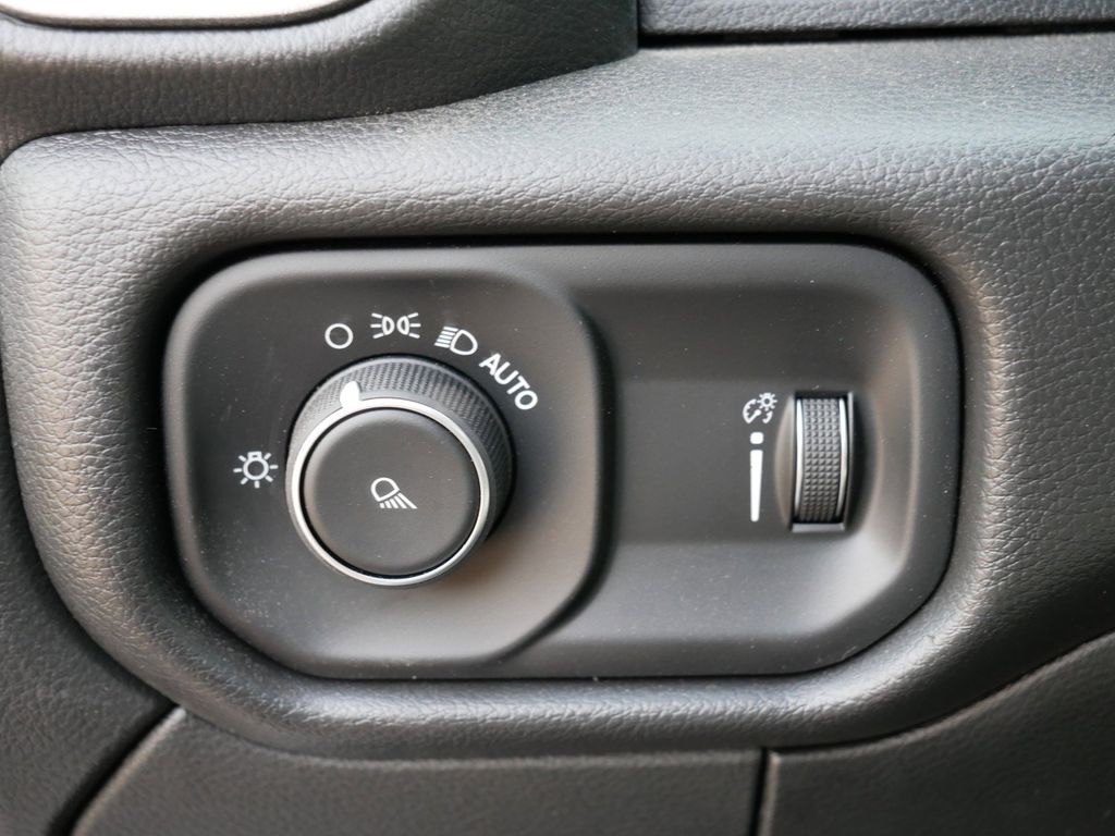 Thumbnail: 2024 RAM 3500 - 33