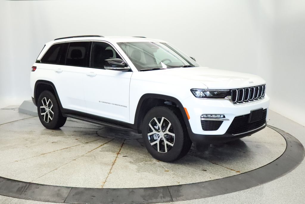 Thumbnail: 2025 Jeep Grand Cherokee - 9