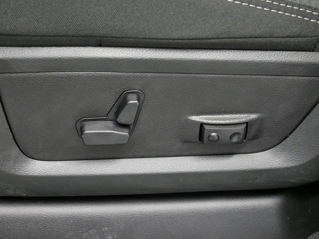 Thumbnail: 2026 RAM 2500 - 4