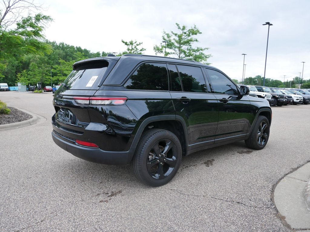 2023 Jeep Grand Cherokee Limited Edition 6