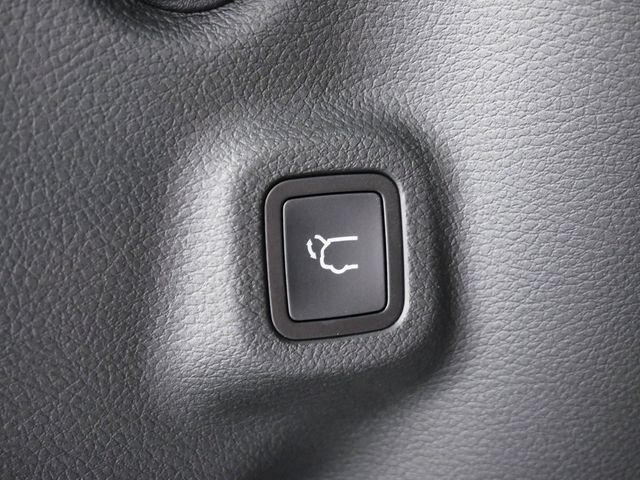 Thumbnail: 2024 Jeep Compass - 27