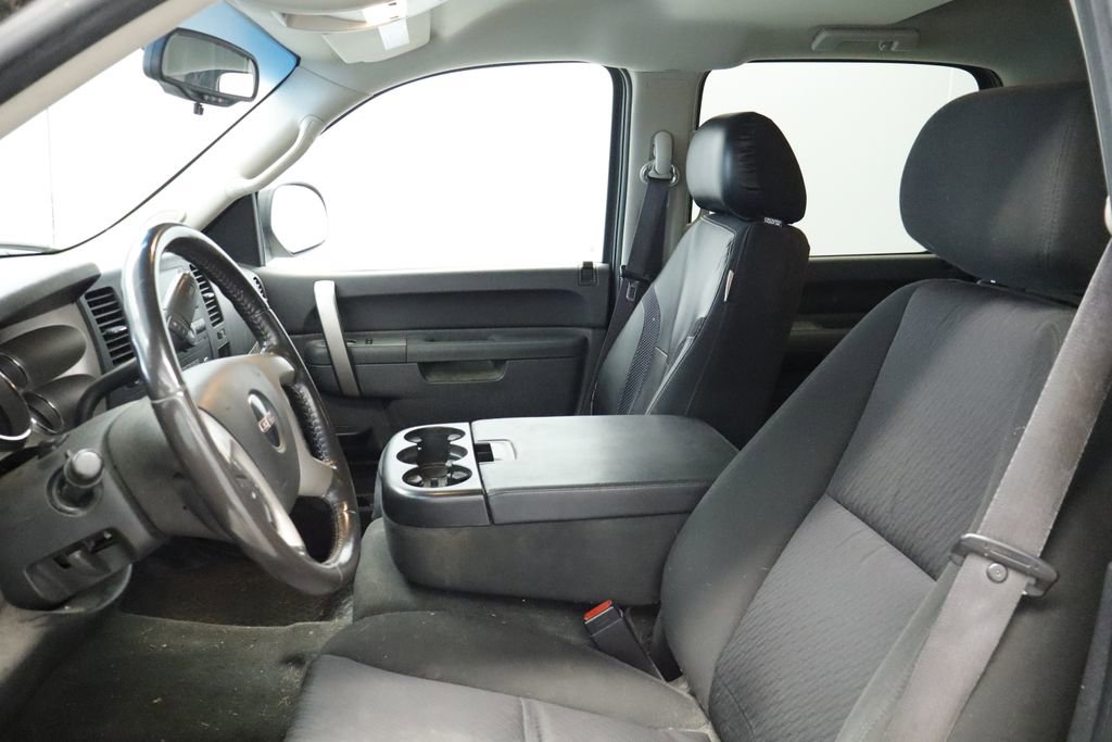 Thumbnail: 2011 GMC Sierra 1500 - 27