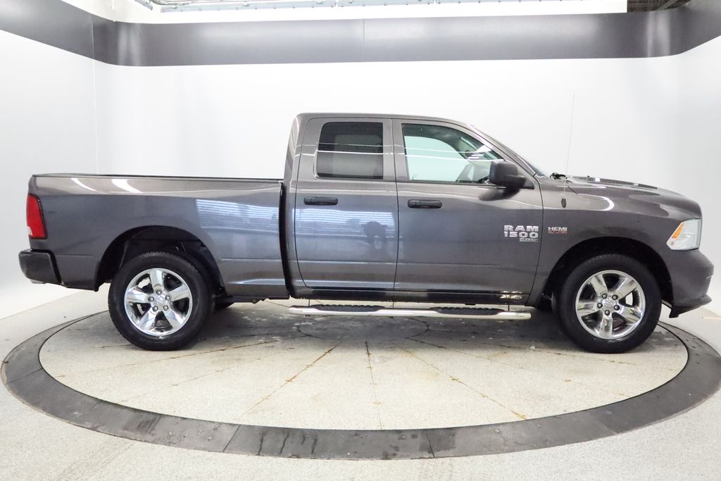 Thumbnail: 2019 RAM 1500 Classic - 8