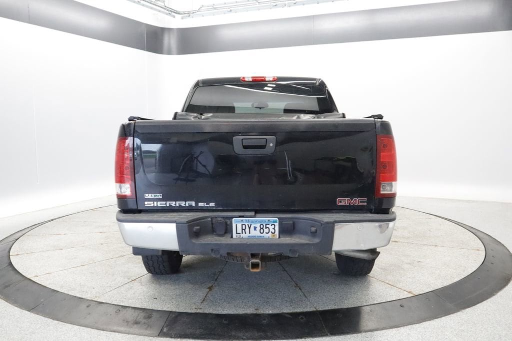 Thumbnail: 2011 GMC Sierra 1500 - 4