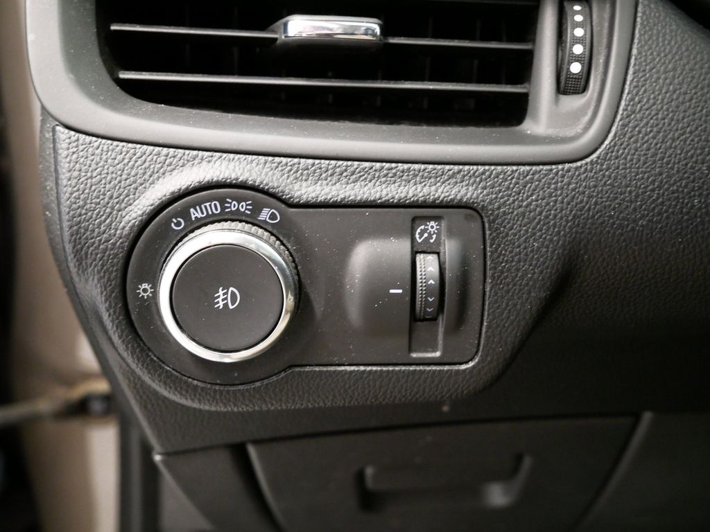 Thumbnail: 2019 Buick Envision - 28
