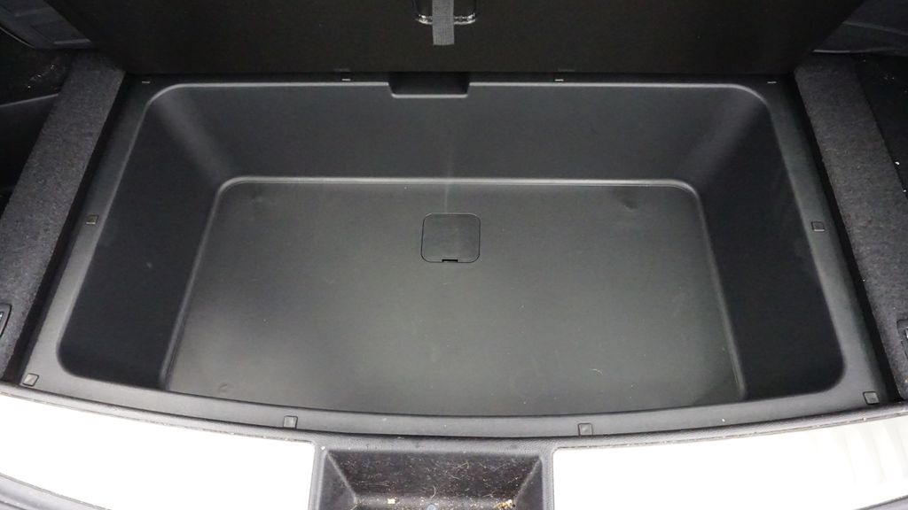 Thumbnail: 2023 Acura RDX - 18