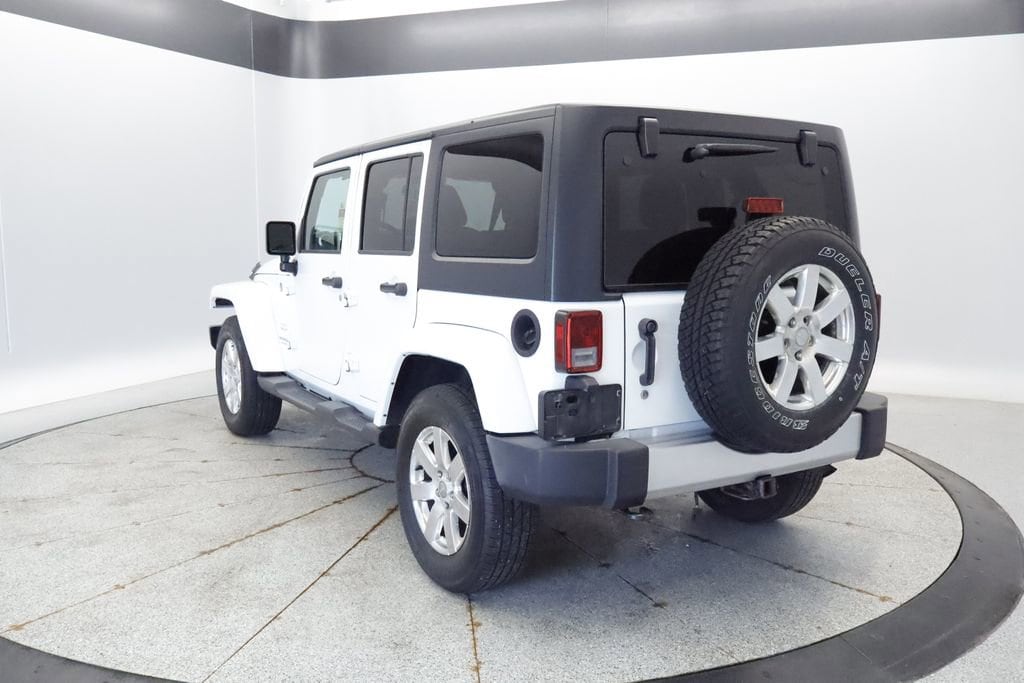 Thumbnail: 2017 Jeep Wrangler - 2