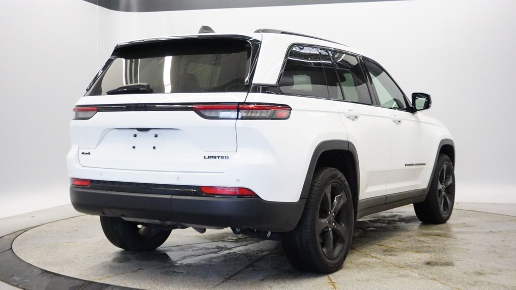 Thumbnail: 2023 Jeep Grand Cherokee - 5