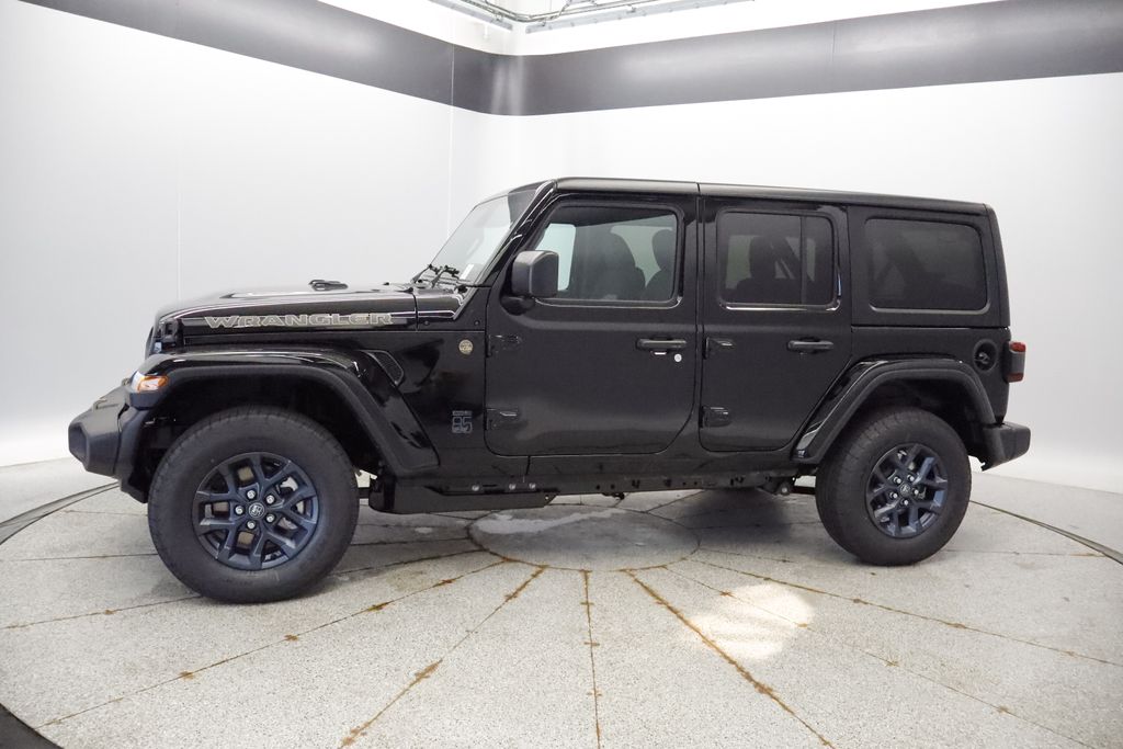Thumbnail: 2026 Jeep Wrangler - 24