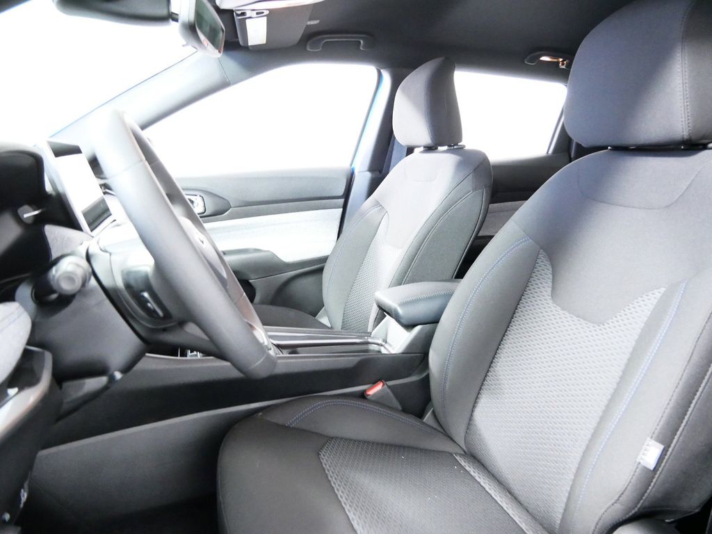 Thumbnail: 2024 Jeep Compass - 29