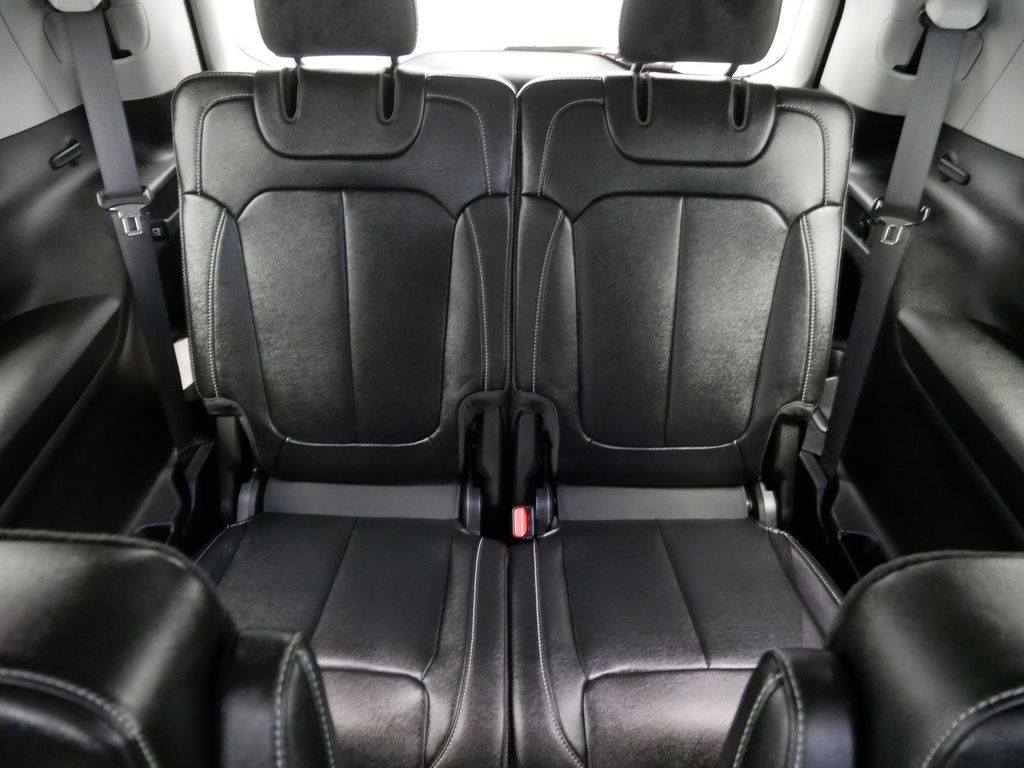 Thumbnail: 2022 Jeep Grand Cherokee L - 20