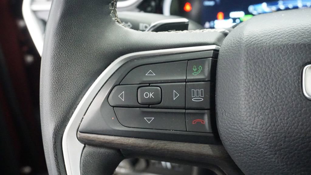 Thumbnail: 2023 Jeep Grand Cherokee - 35