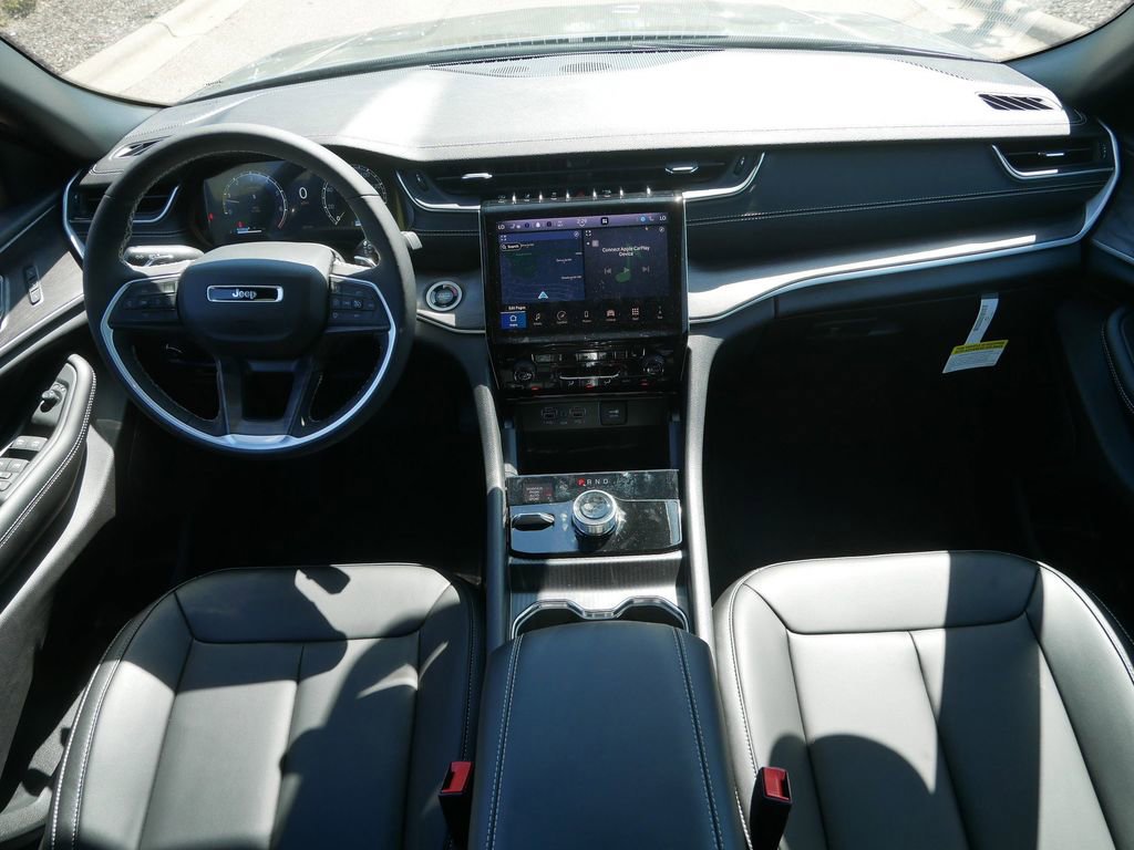 Thumbnail: 2025 Jeep Grand Cherokee L - 26