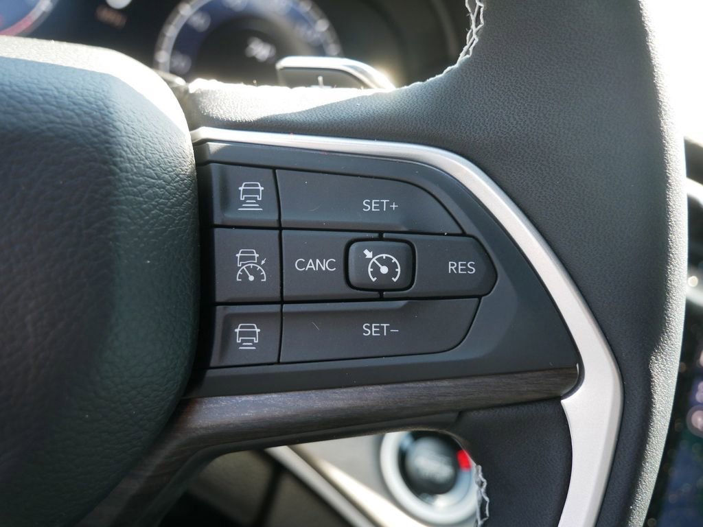 Thumbnail: 2025 Jeep Grand Cherokee L - 36