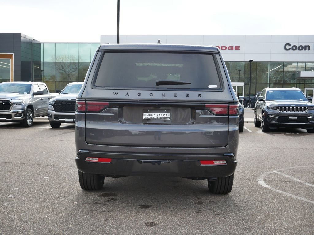 Thumbnail: 2025 Jeep Wagoneer - 45