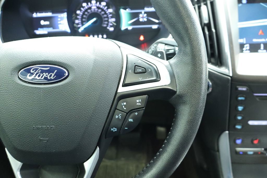 Thumbnail: 2017 Ford Edge - 36