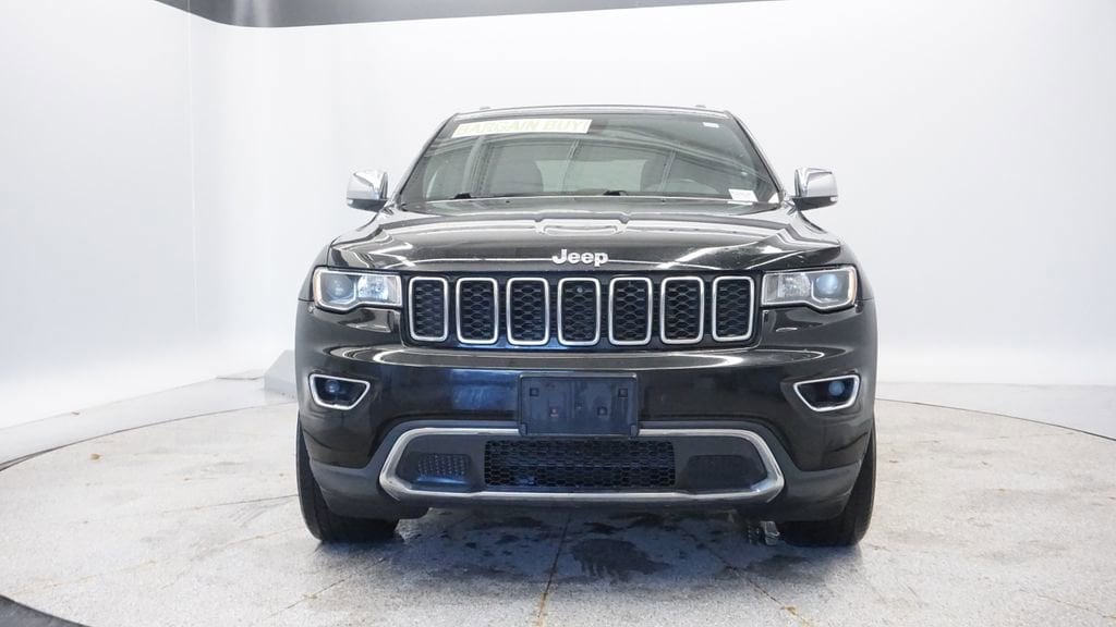 Thumbnail: 2017 Jeep Grand Cherokee - 10