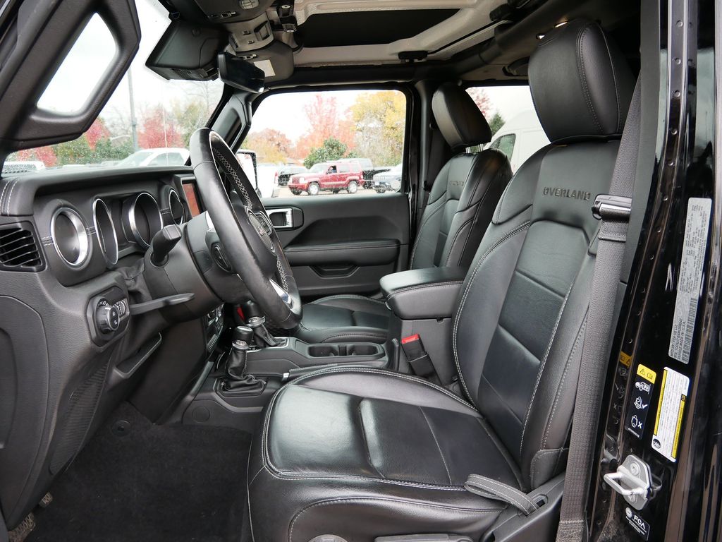 Thumbnail: 2021 Jeep Gladiator - 33