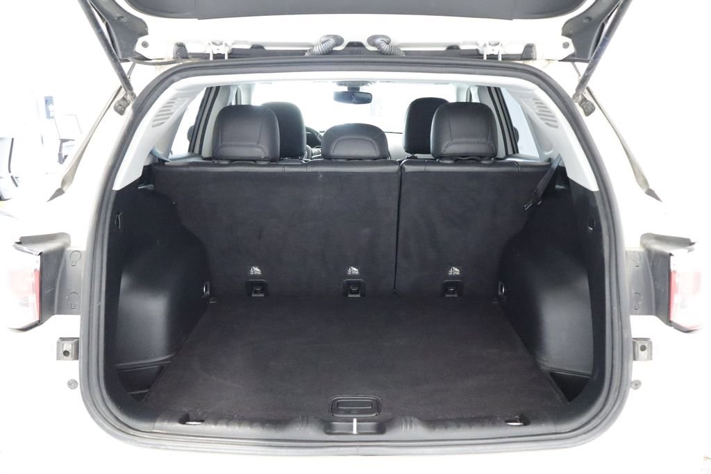 Thumbnail: 2019 Jeep Compass - 19