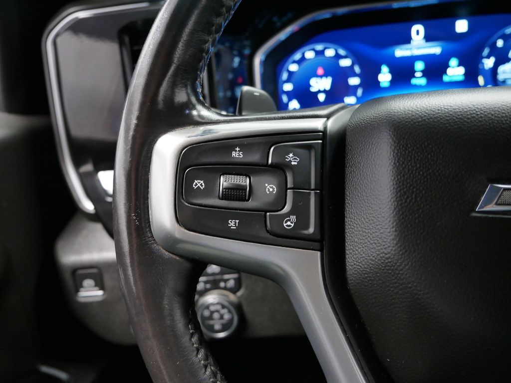 Thumbnail: 2022 Chevrolet Silverado 1500 - 21